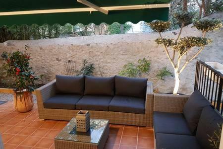 23 Rue Jean Amade Apartment Céret Exterior photo