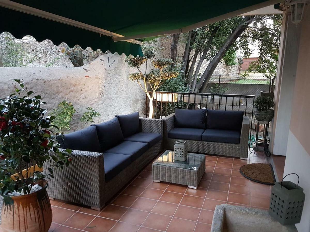 23 Rue Jean Amade Apartment Céret Exterior photo
