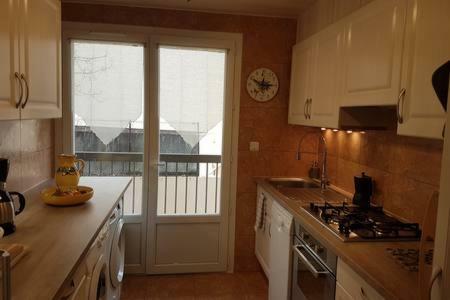 23 Rue Jean Amade Apartment Céret Exterior photo